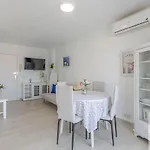 With Excellent Sea Views In Maite 2 Appartement *
