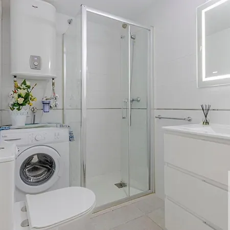 With Excellent Sea Views In Maite 2 Apartmán *